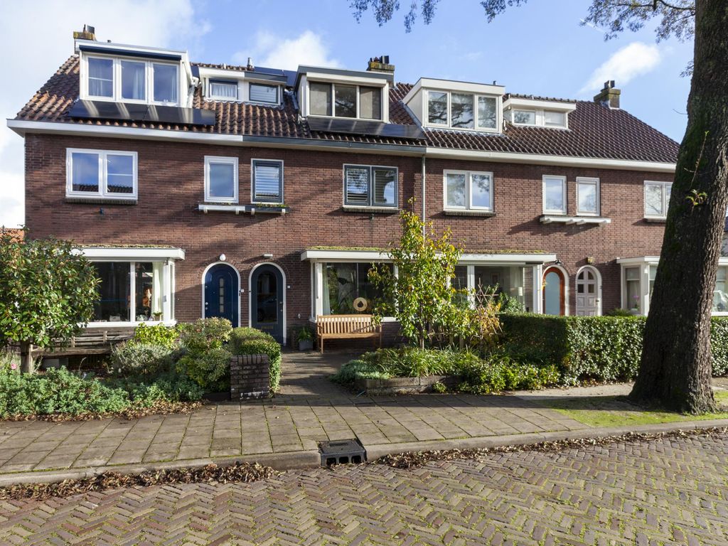 Leeuwerikstraat 6, WOERDEN