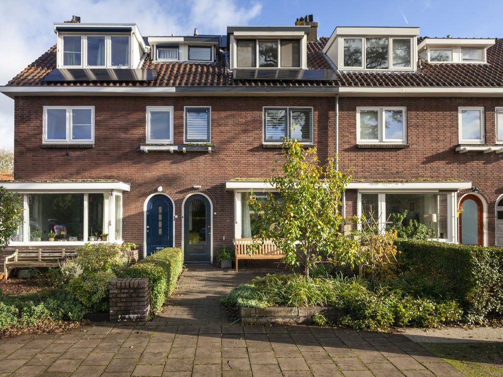 Leeuwerikstraat 6, WOERDEN