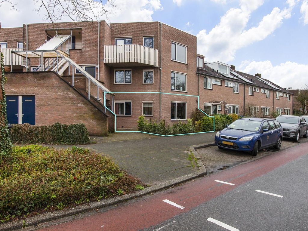 Veldbloemenlaan 42, WOERDEN