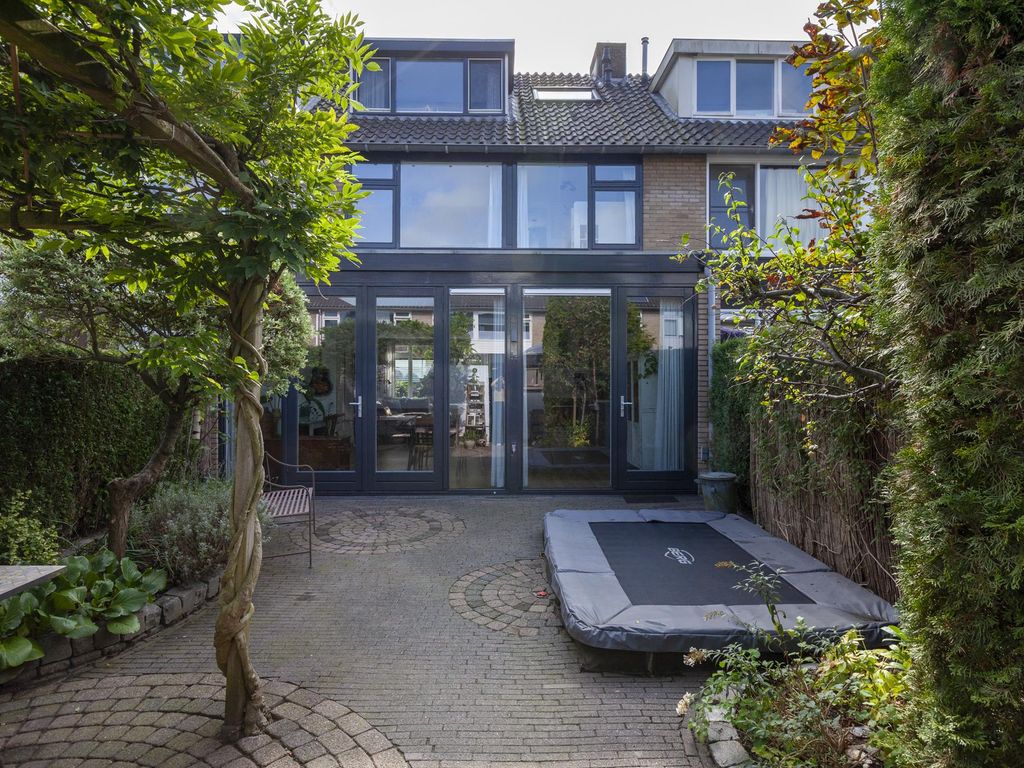 Vreedenburghstraat 6, WOERDEN