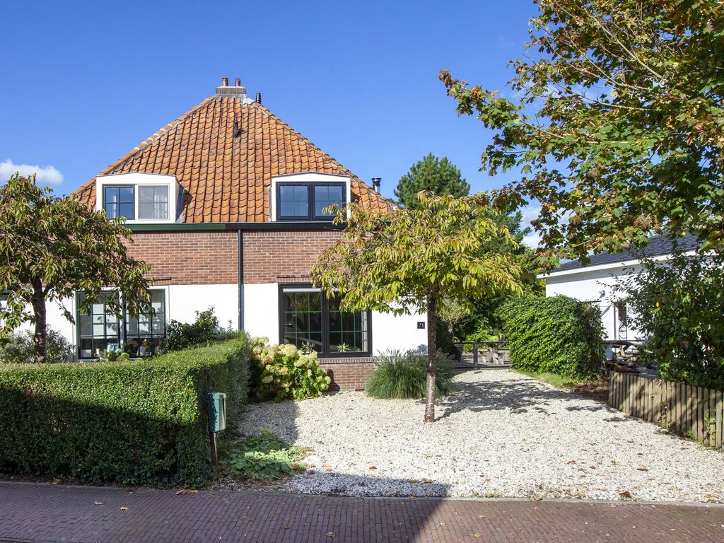 Vaartkade Noordzijde 21, LINSCHOTEN