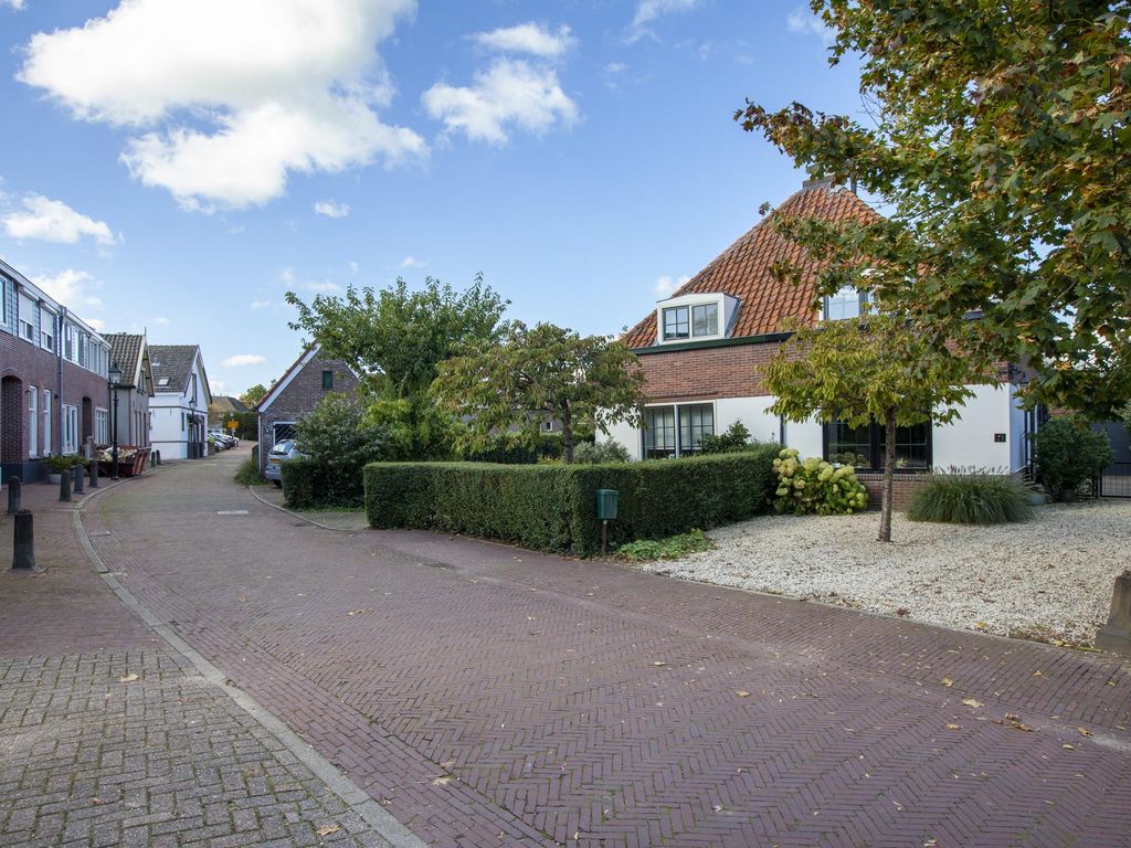 Vaartkade Noordzijde 21, LINSCHOTEN