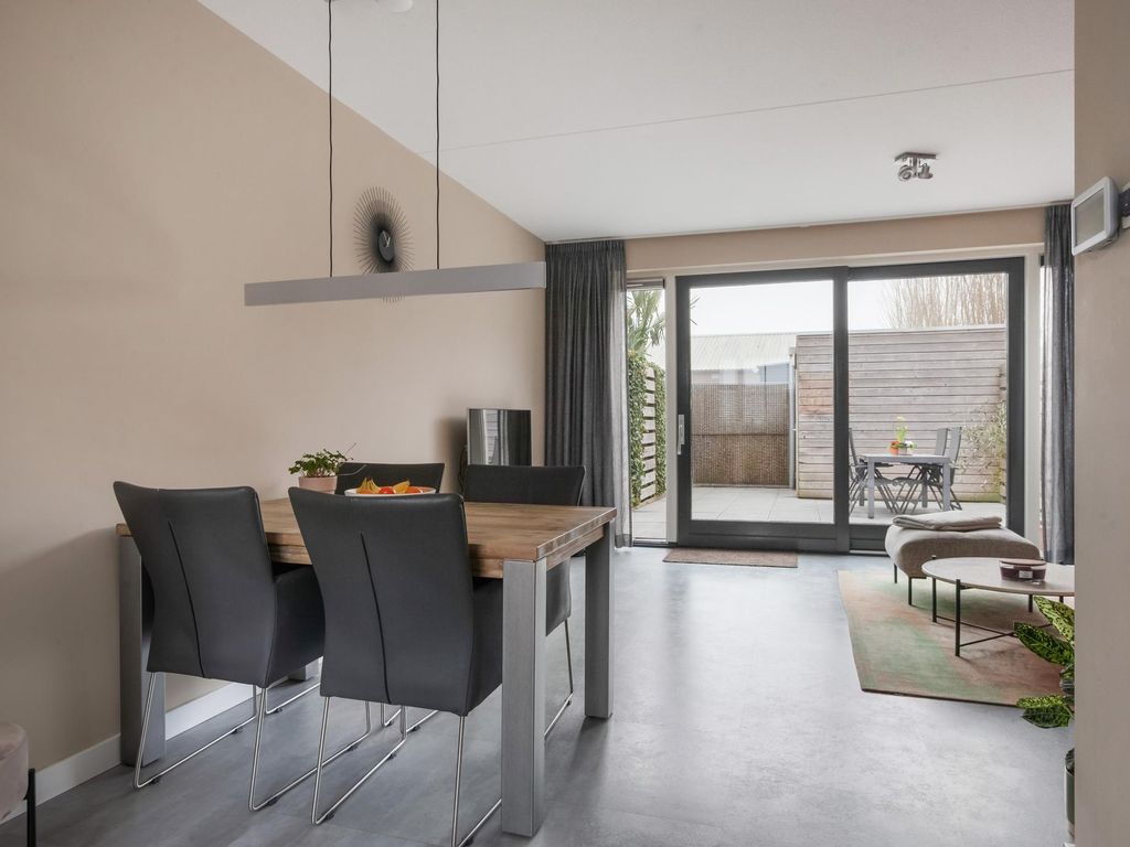 Graaf Albrechtstraat 57, NIEUWERBRUG AAN DEN RIJN