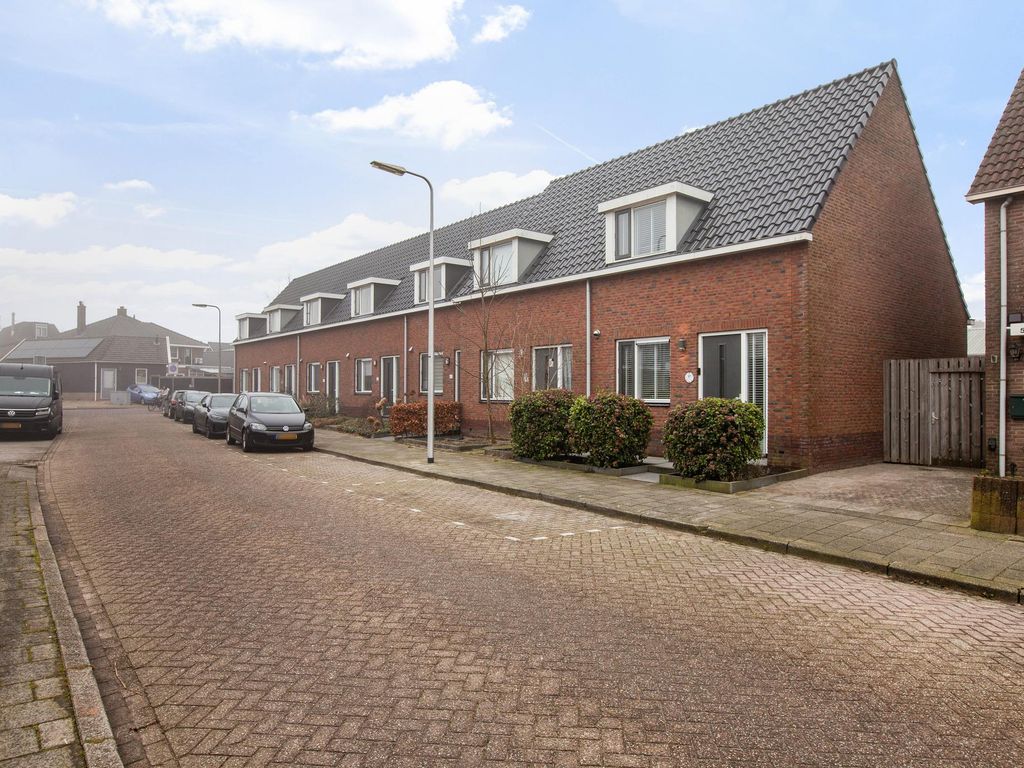 Graaf Albrechtstraat 57, NIEUWERBRUG AAN DEN RIJN