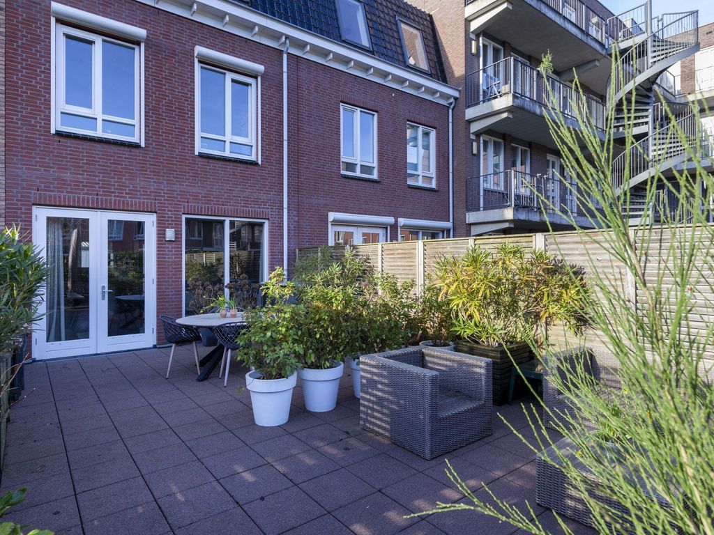 Hoge Rijndijk 4 24, WOERDEN