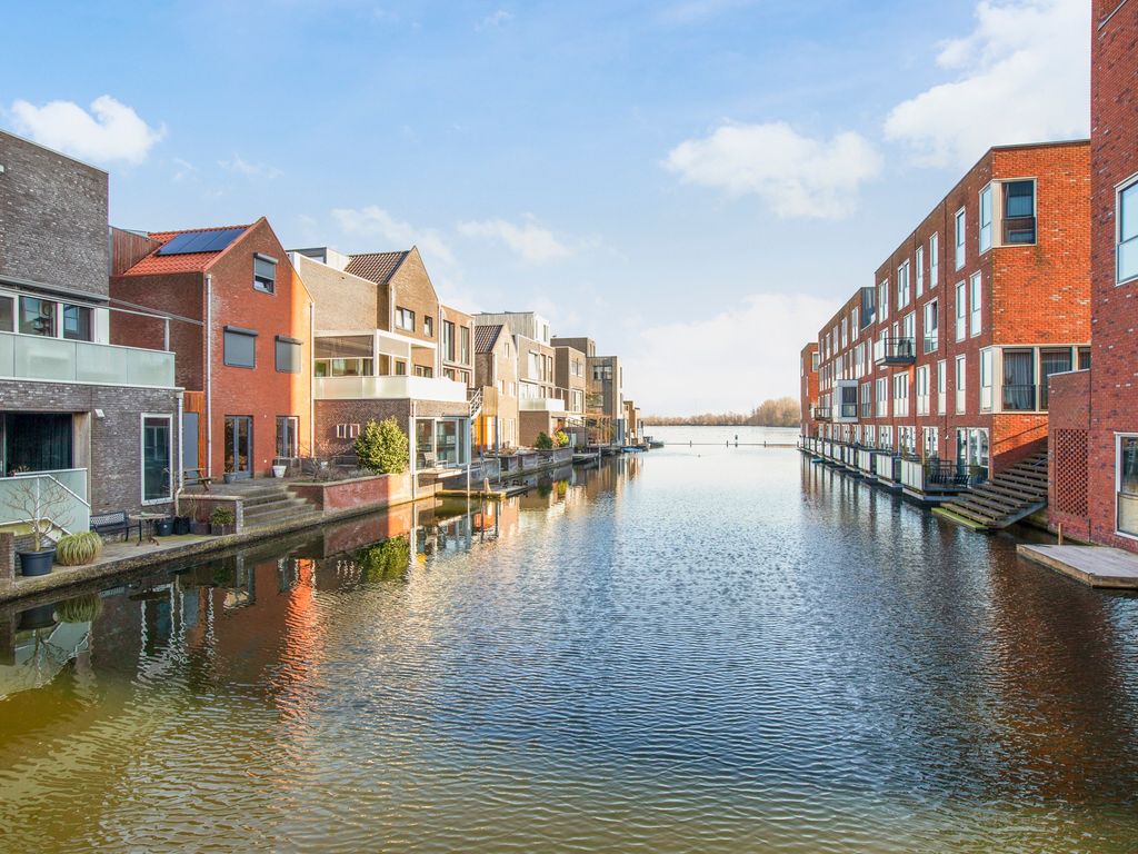 Bodenmeer 17, WOERDEN