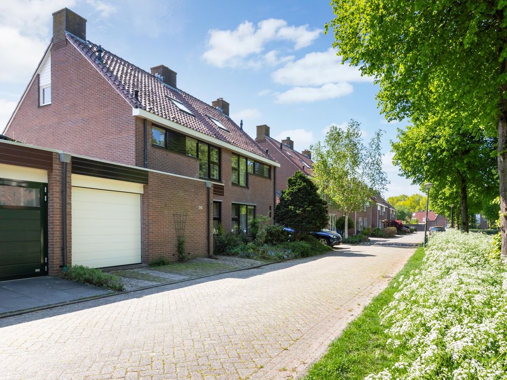 Vogelwikkeveld 20, WOERDEN
