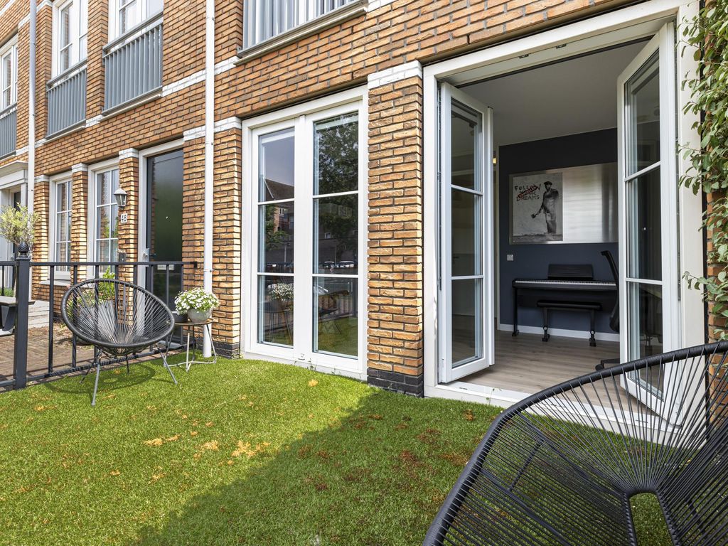 Defensie-eiland 50, WOERDEN