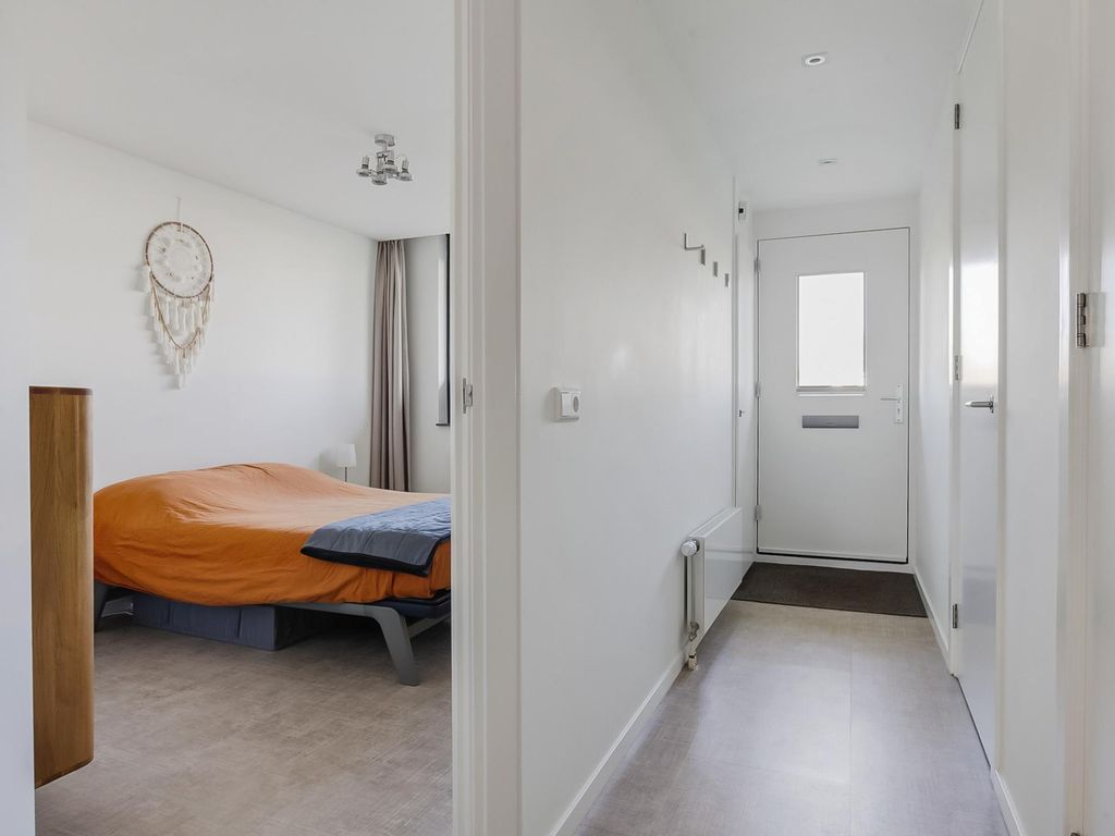Sleper 4, WOERDEN