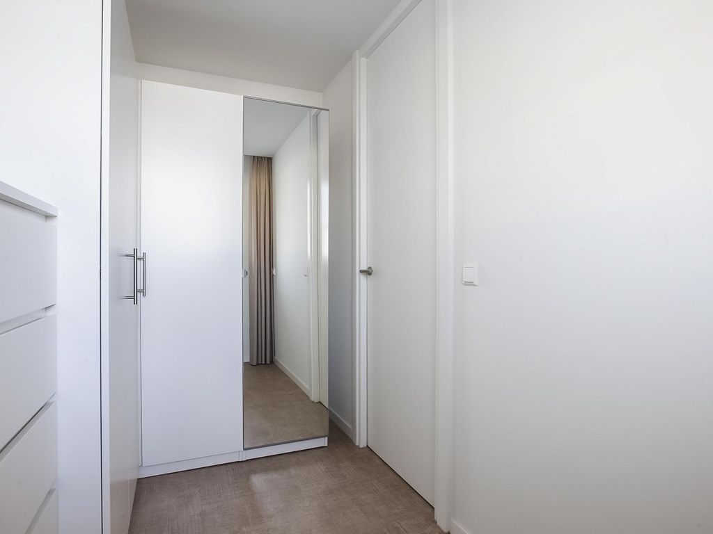 Sleper 4, WOERDEN