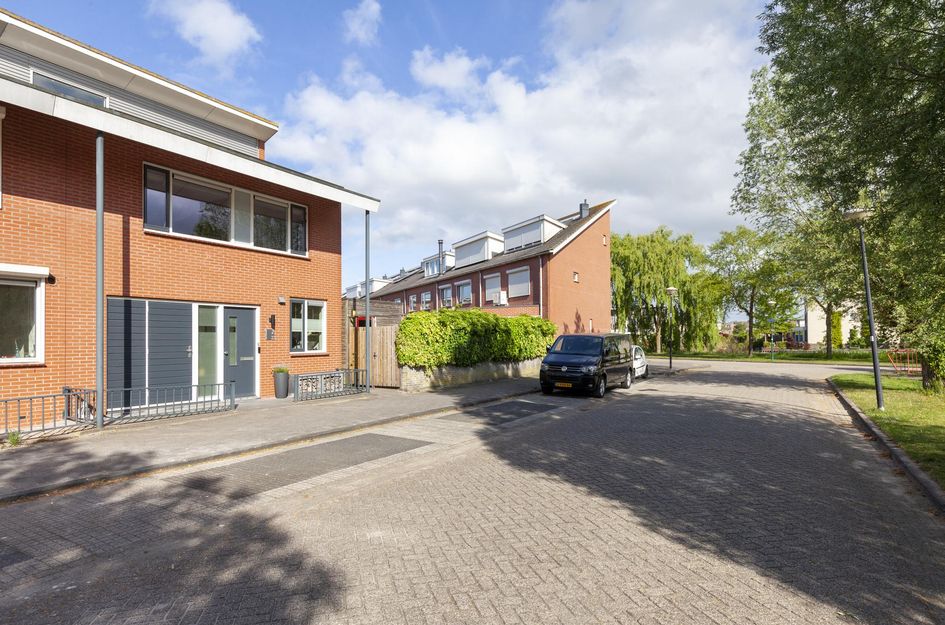 Apenijnenstraat 2