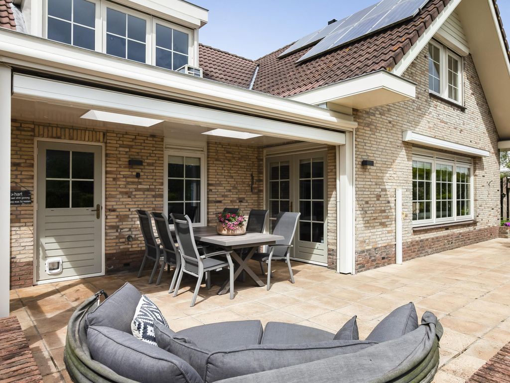 Broeksloot 6, ZEGVELD