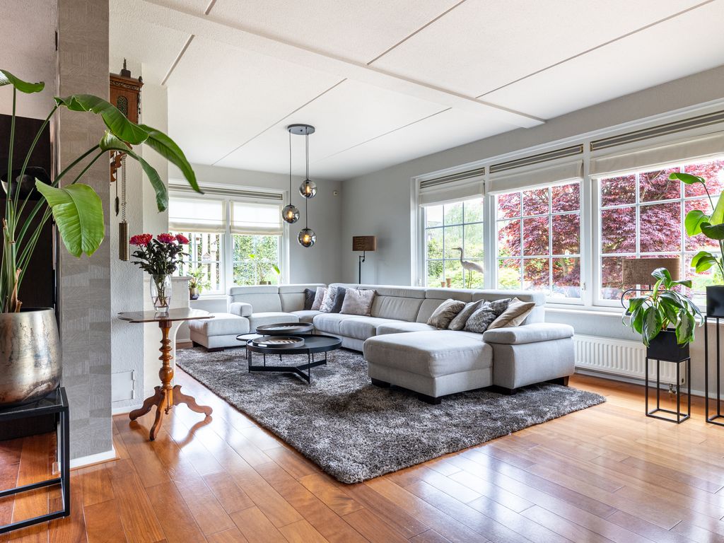 Broeksloot 6, ZEGVELD