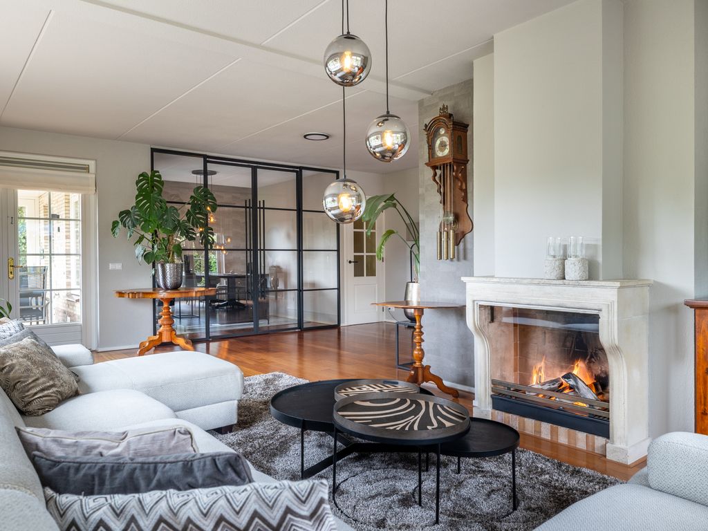 Broeksloot 6, ZEGVELD