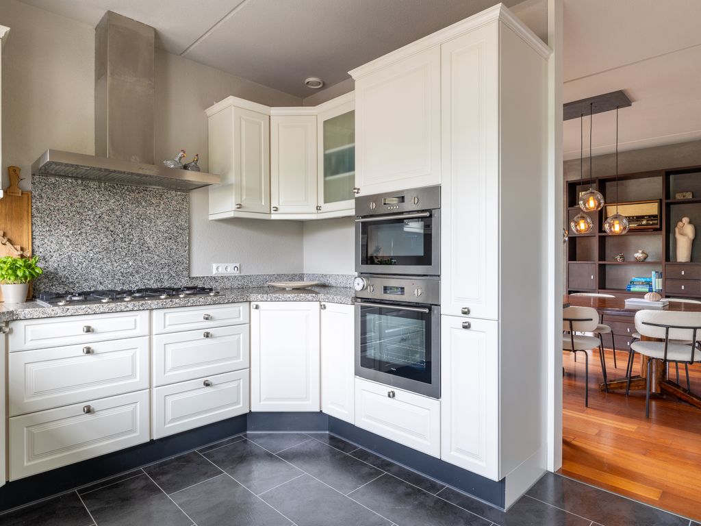 Broeksloot 6, ZEGVELD