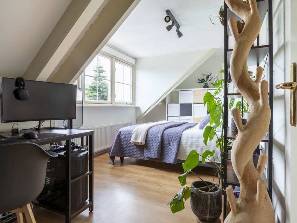 Broeksloot 6, ZEGVELD