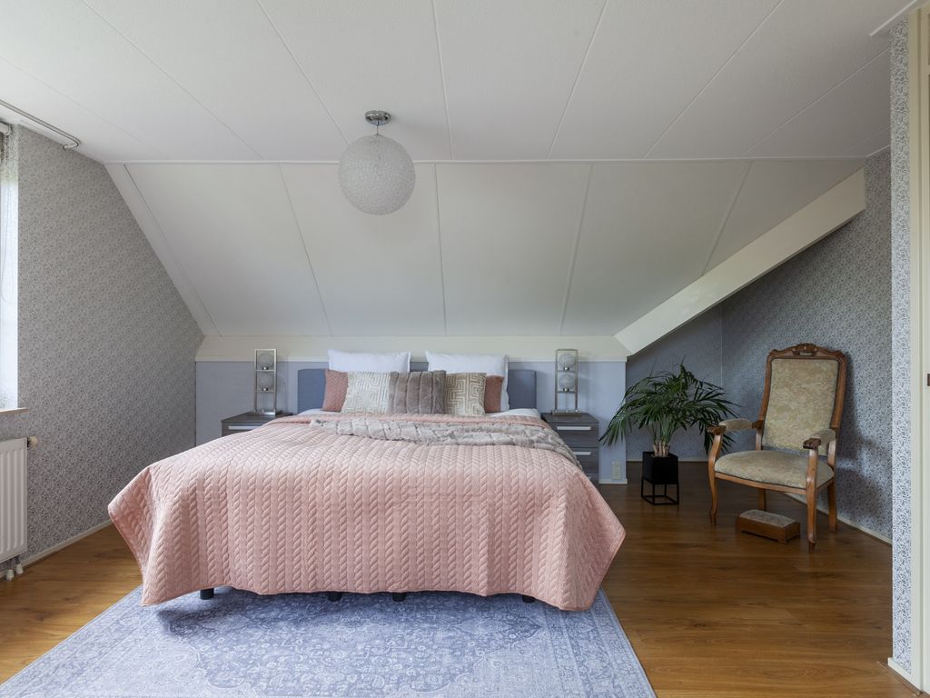 Broeksloot 6, ZEGVELD