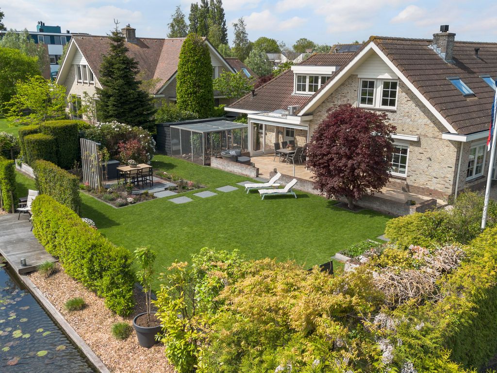 Broeksloot 6, ZEGVELD