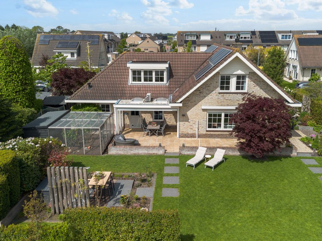 Broeksloot 6, ZEGVELD