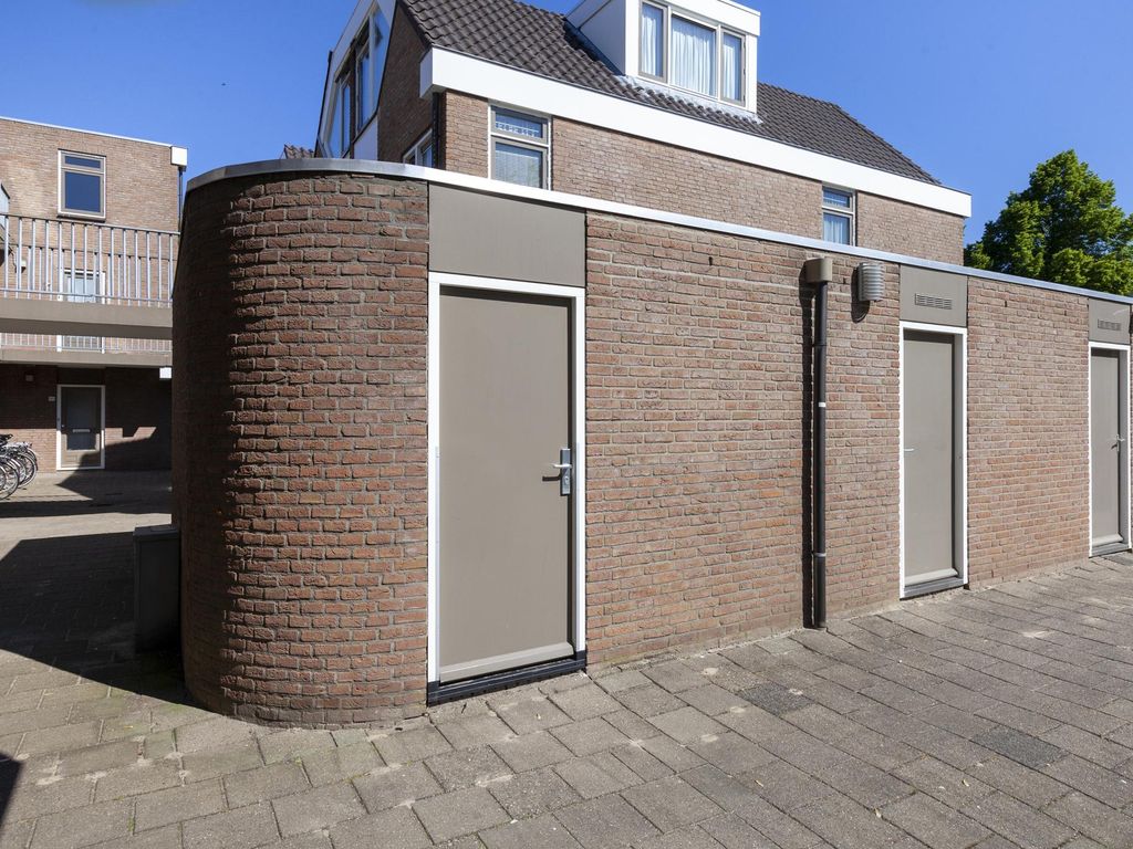 IJsseloord 196, WOERDEN