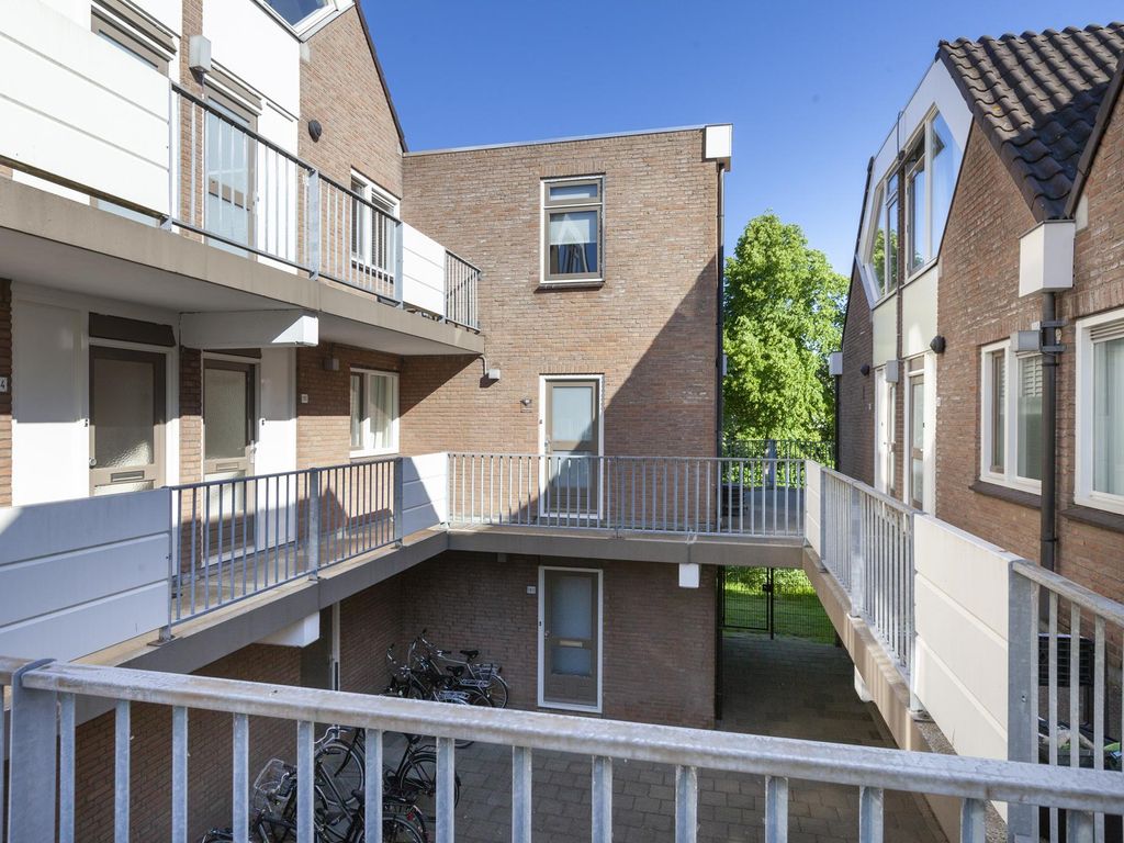IJsseloord 196, WOERDEN
