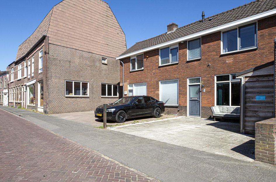 Leidsestraatweg 14