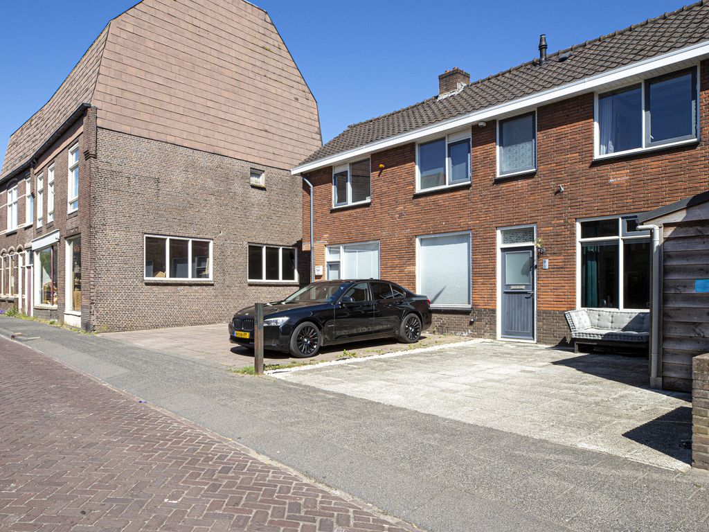 Leidsestraatweg 14, WOERDEN