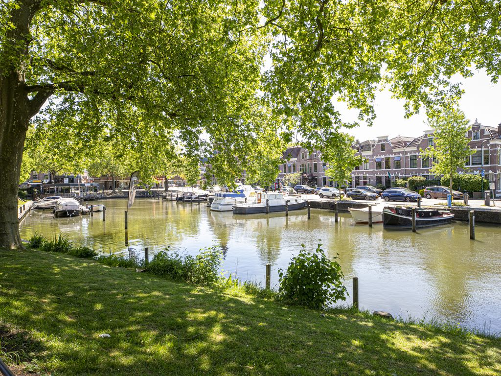Leidsestraatweg 14, WOERDEN