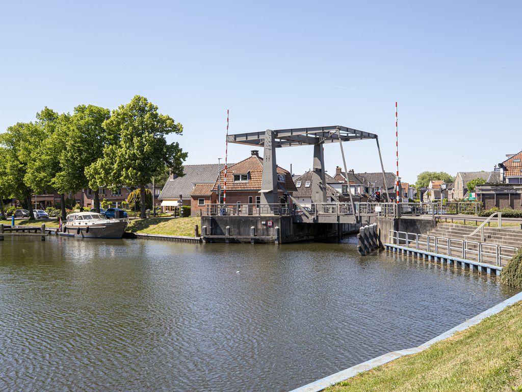 Leidsestraatweg 14, WOERDEN
