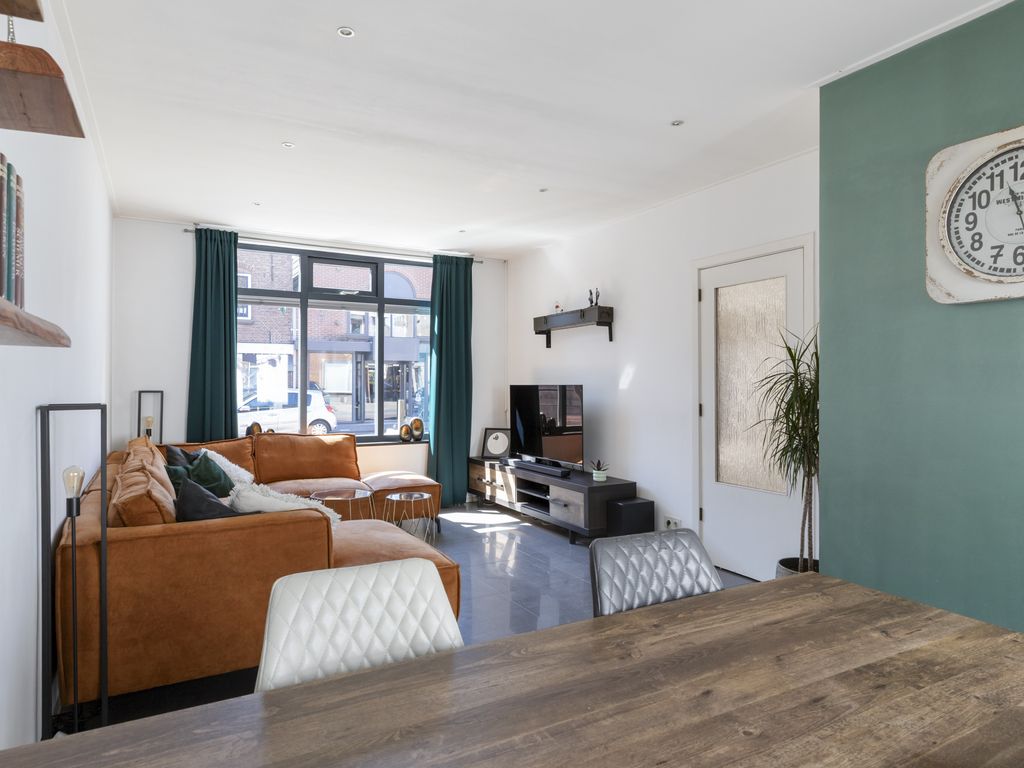 Leidsestraatweg 14, WOERDEN