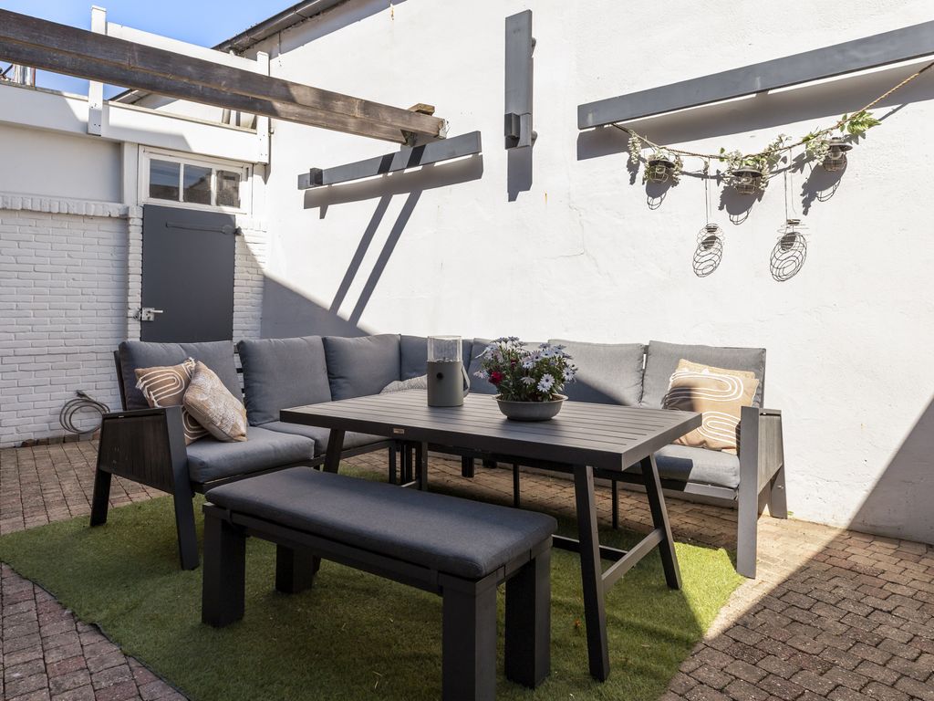 Leidsestraatweg 14, WOERDEN