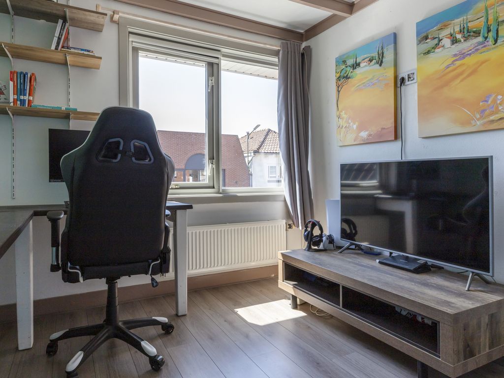 Leidsestraatweg 14, WOERDEN