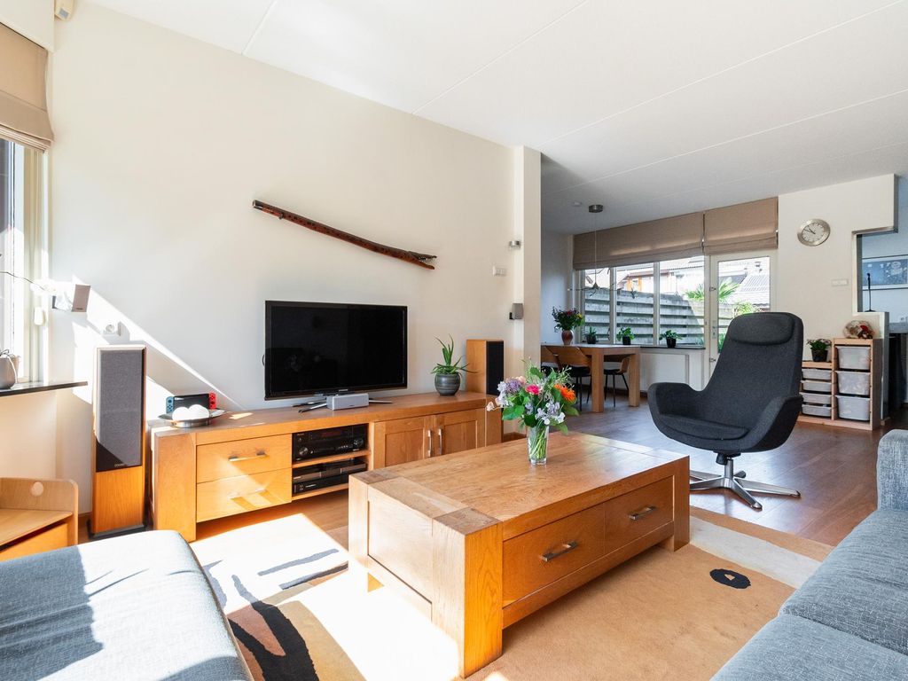 de Regge 25, WOERDEN
