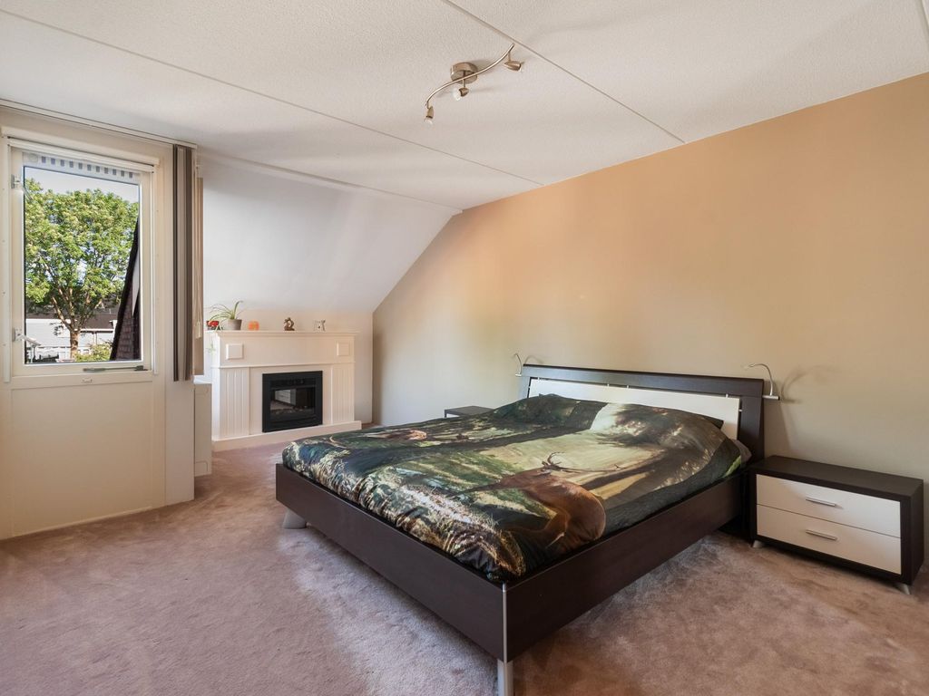 de Regge 25, WOERDEN