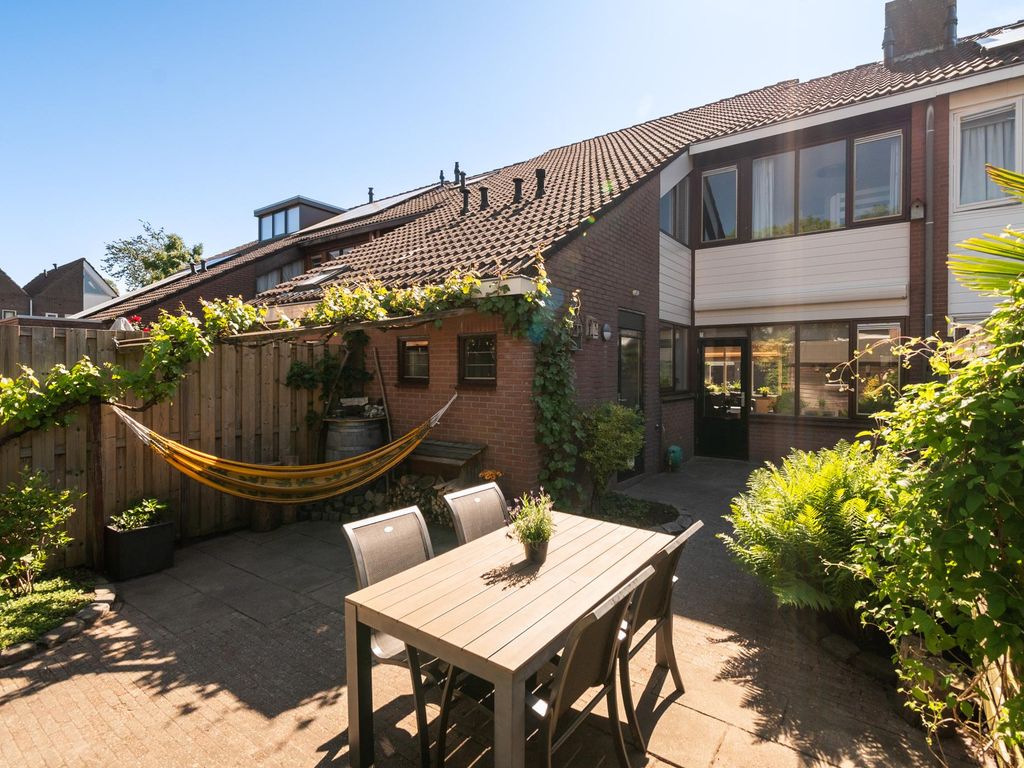 de Regge 25, WOERDEN