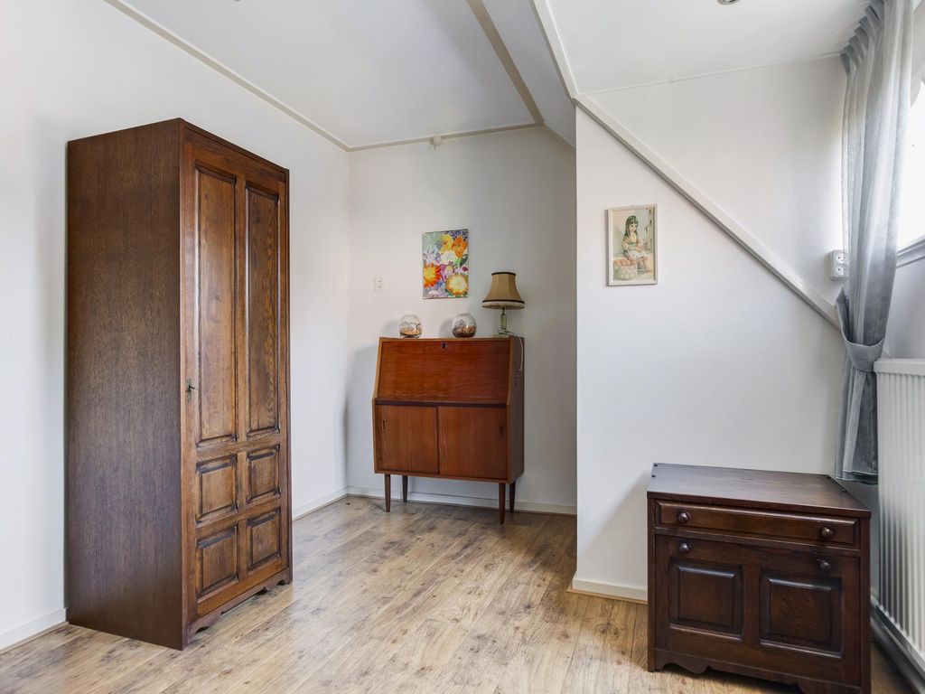 Raadhuisstraat 10, LINSCHOTEN