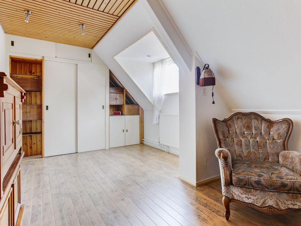 Raadhuisstraat 10, LINSCHOTEN