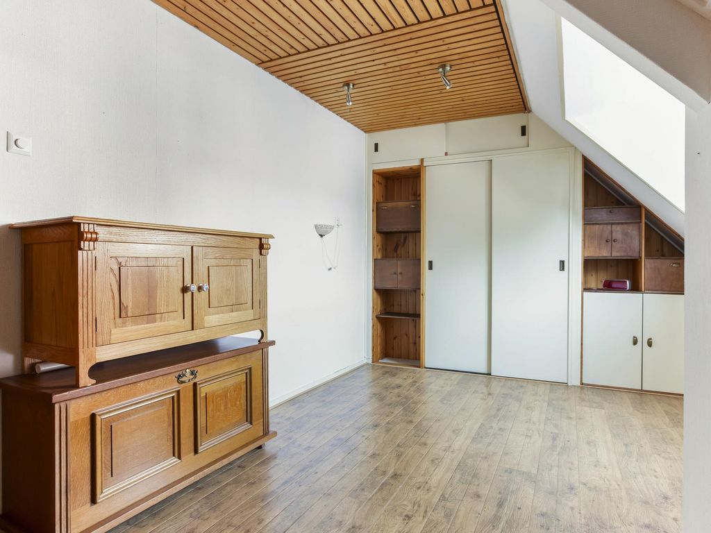Raadhuisstraat 10, LINSCHOTEN