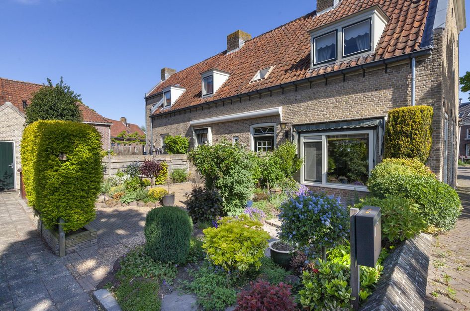 Raadhuisstraat 10