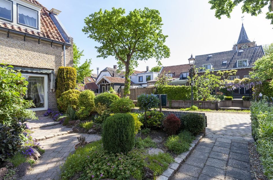 Raadhuisstraat 10