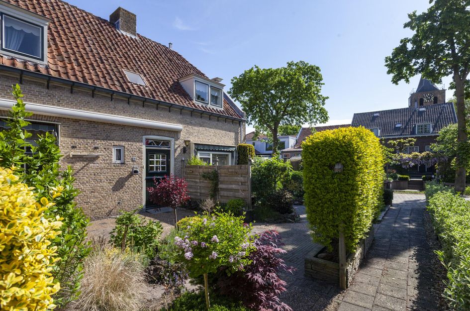 Raadhuisstraat 10