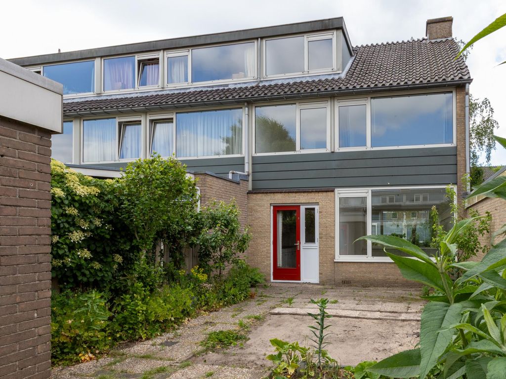 Dr. Kuyperlaan 14, WOERDEN