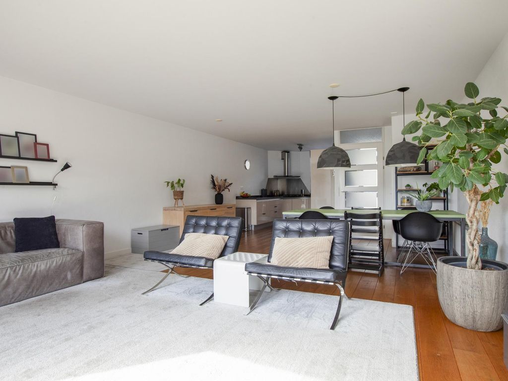Ibizakade 21, WOERDEN