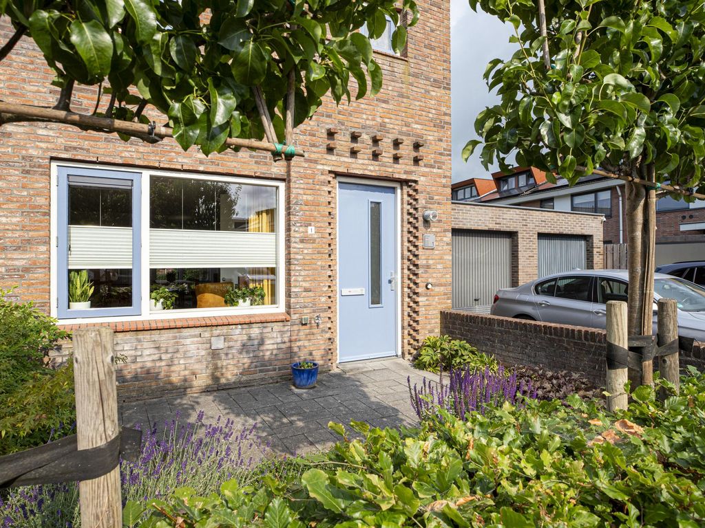 Muurkruid 1, DE MEERN