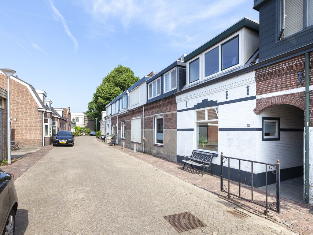 Pannenbakkerijen 18, WOERDEN