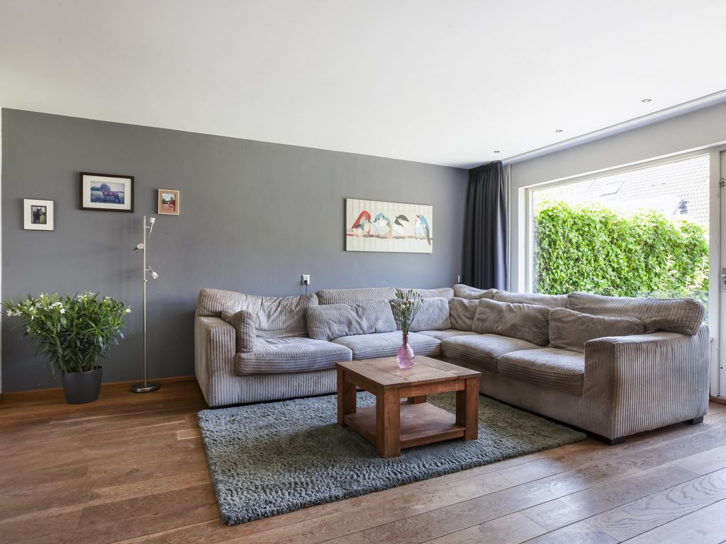 de Hoeve 28, KAMERIK