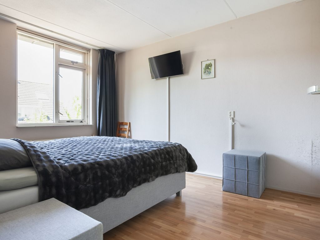 de Hoeve 28, KAMERIK