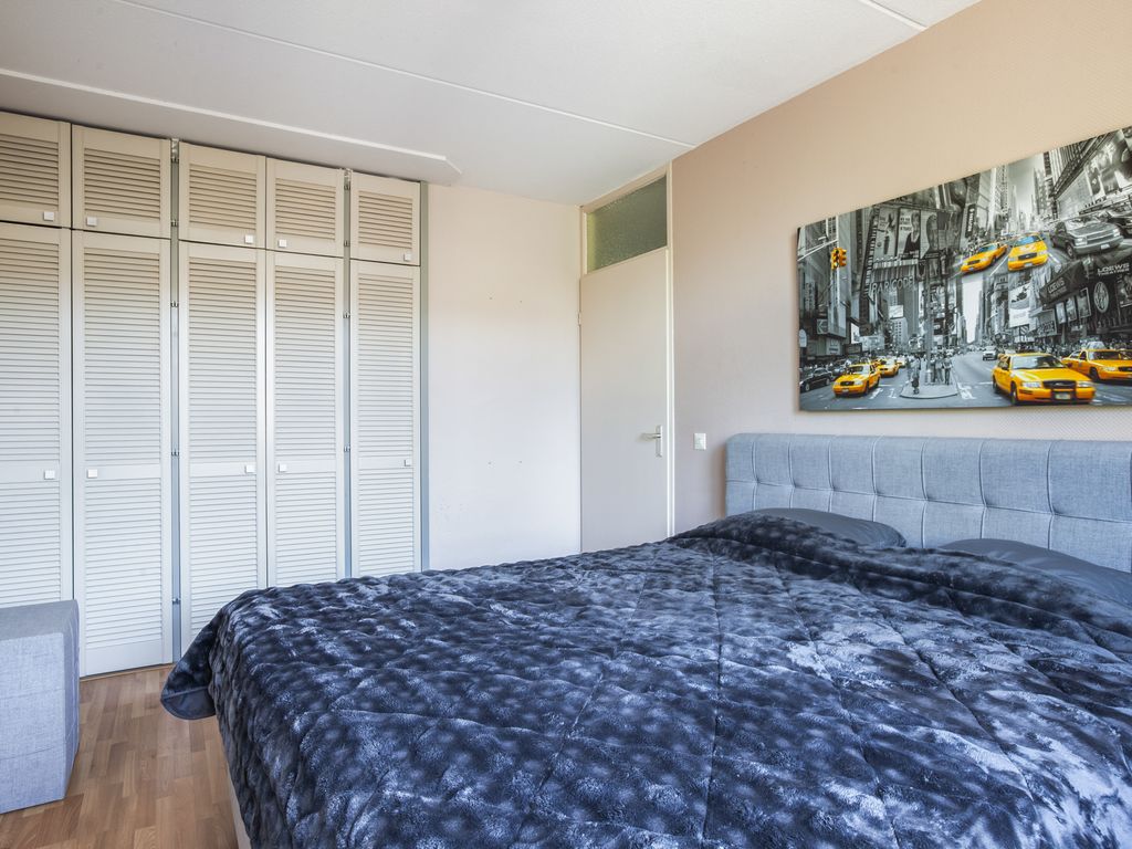 de Hoeve 28, KAMERIK