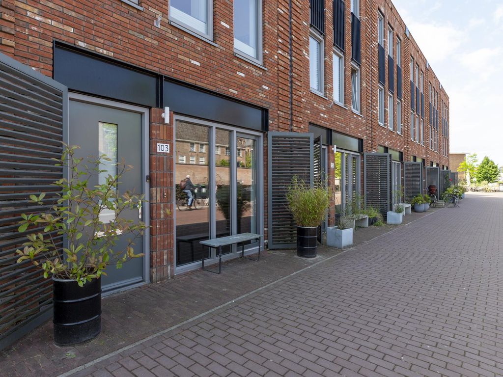 Defensie-eiland 103, WOERDEN