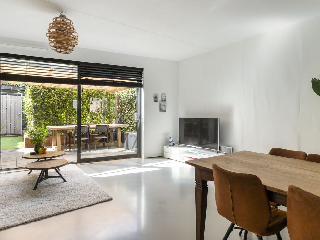 Defensie-eiland 103, WOERDEN